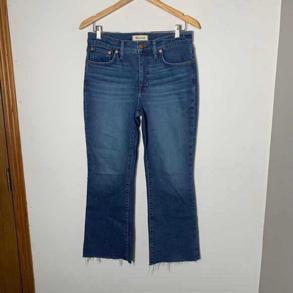 Womens Madewell Mid Rise Kick Out Jeans Raw Hem Size 29 EUC! - Picture 2 of 4